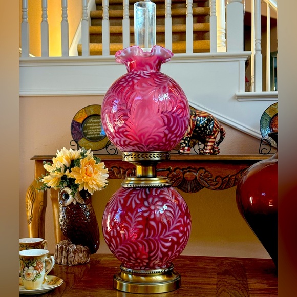 FENTON CRANBERRY DAISY & FERN GWTW LAMP 21" - Picture 1 of 5